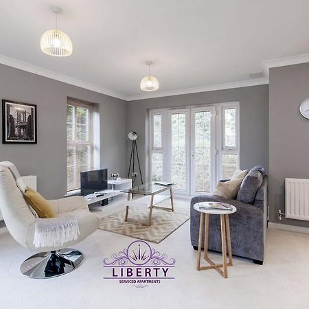 Liberty Suite Apartment Portishead Bagian luar foto